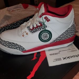 Jordan 3 Cardinal Red